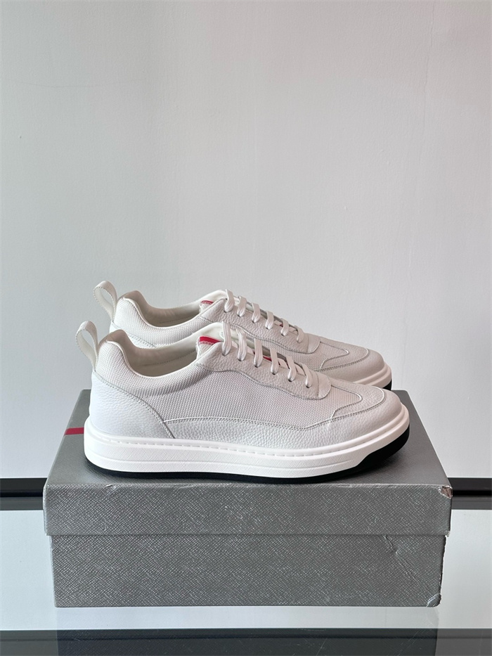 PRADA 프라다 남성용 스니커즈 P87770-2 2024/신상 2COLOR