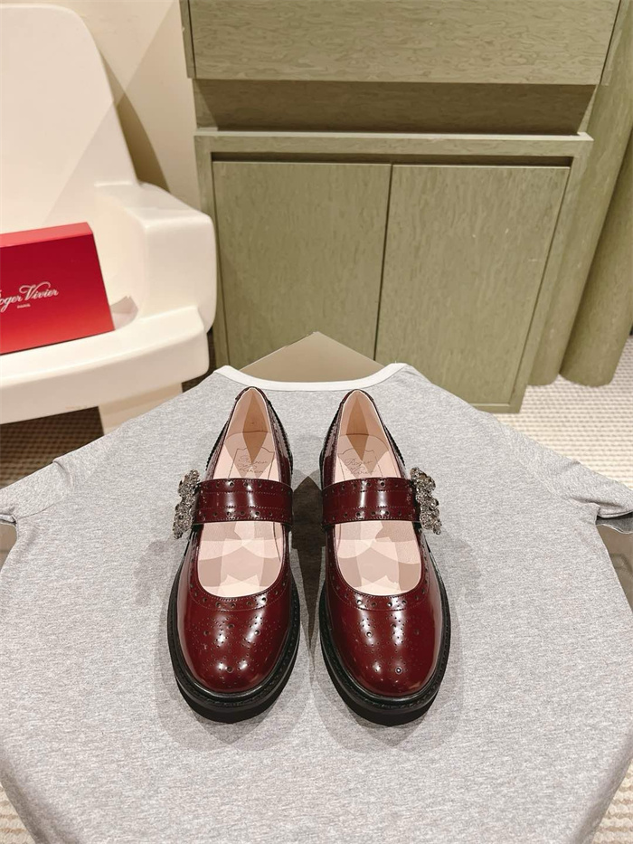 ROGER VIVIER 로저비비에 여성용 로퍼 R87378-2 2024/신상 2COLOR