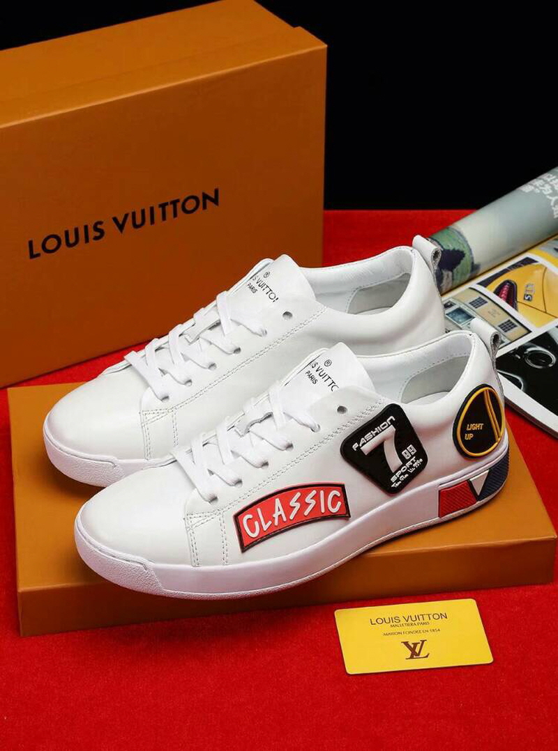 루이비통 클래식패치 스니커즈