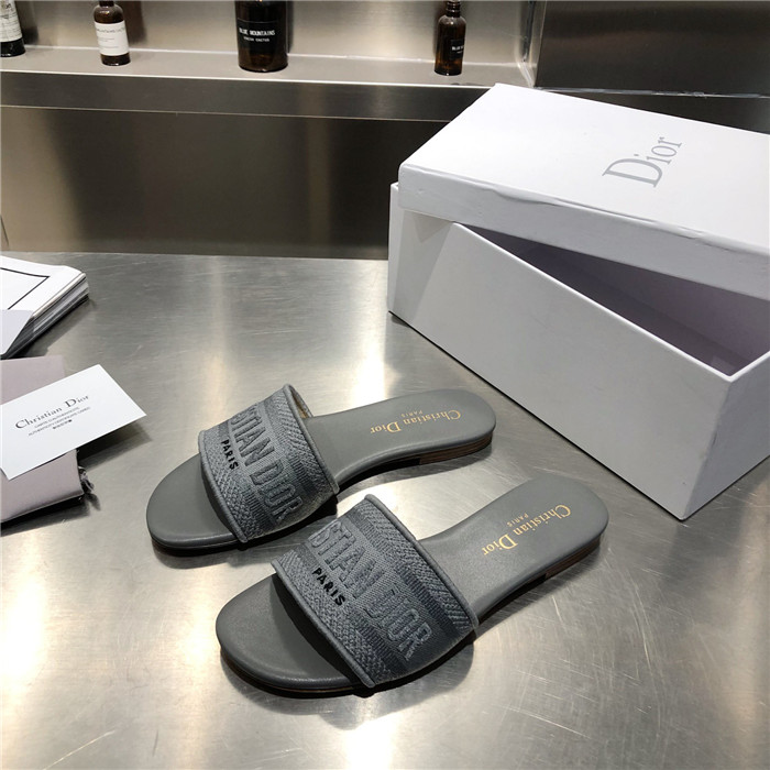 DIOR 디올 뮬 슬리퍼 D10109-1신상