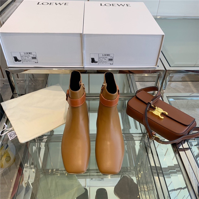 LOEWE 로에베 여성용 부츠 L63740