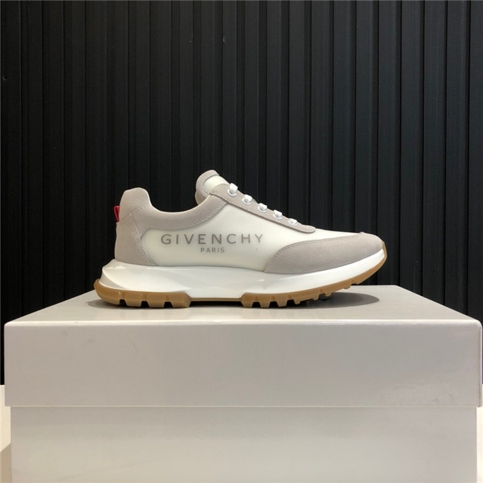 GIVENCHY 지방시 남성용 스니커즈 G35810 2020/신상