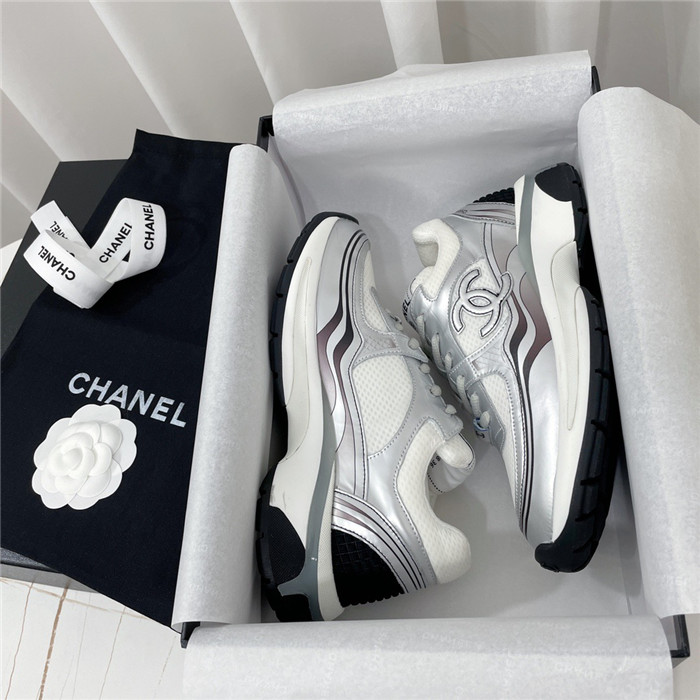 Chanel 샤넬 패브릭 라미네이티드 스니커즈
