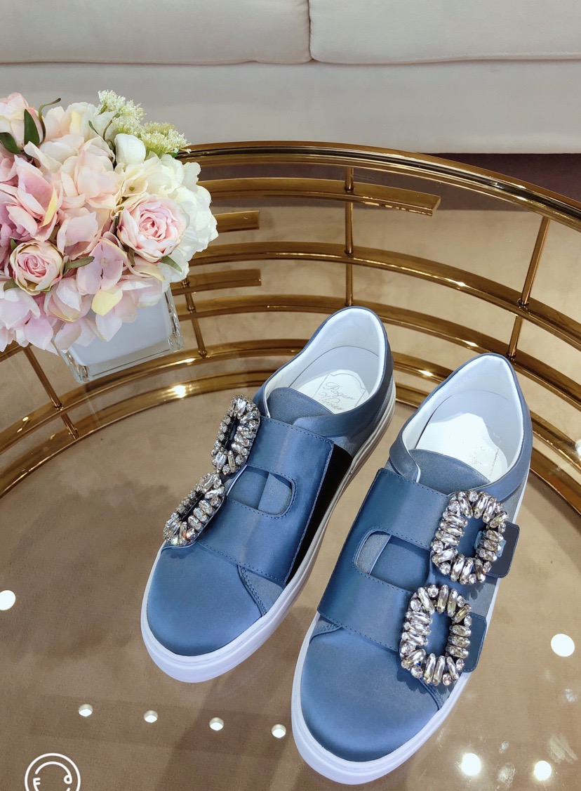 로저비비에 스니커즈 (250사이즈 주문제작)