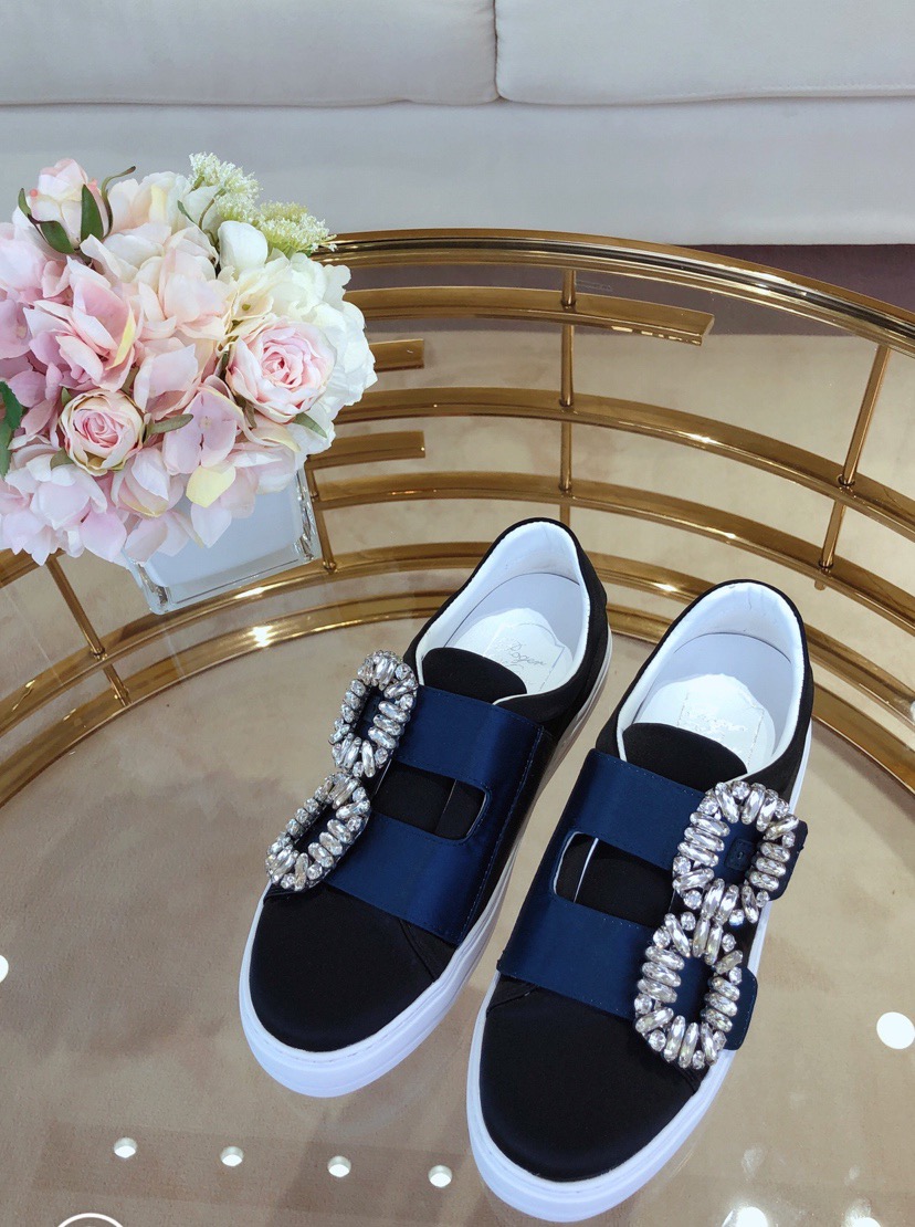 로저비비에 스니커즈 (250사이즈 주문제작)