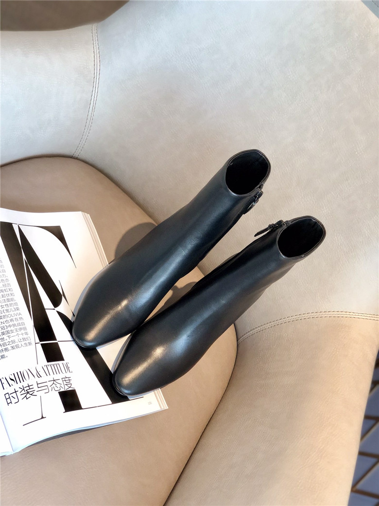 발렌시아가 부츠 굽높이8CM B748 신상