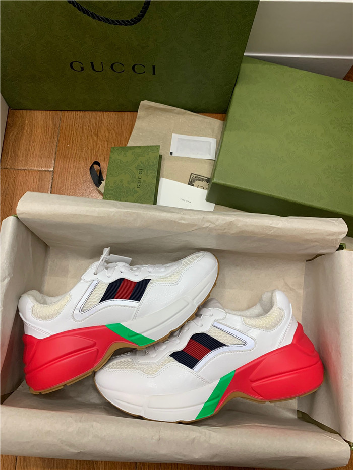 GUCCI 구찌 남여공용 스니커즈 G9070
