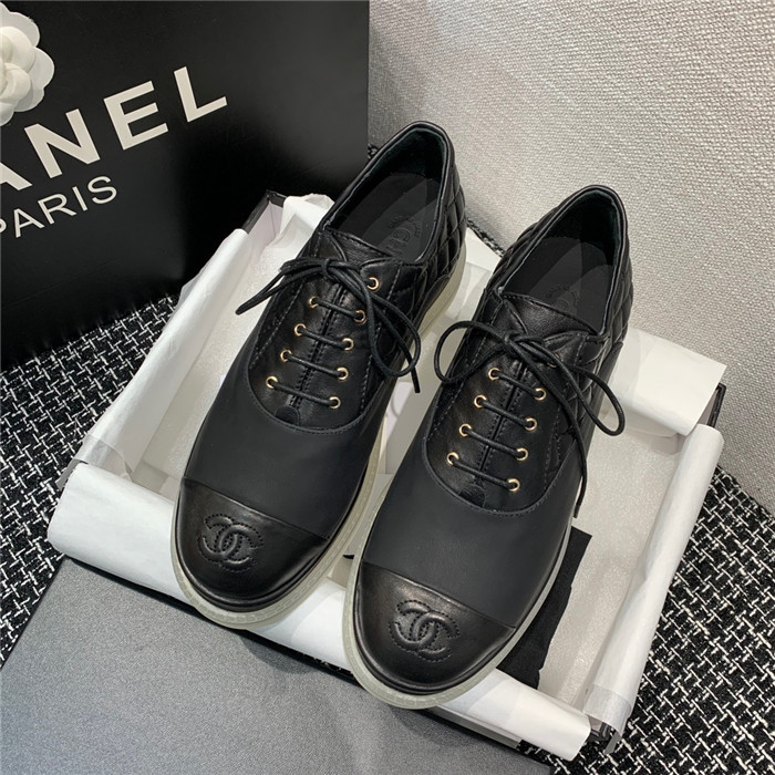 CHANEL 샤넬 여성용 스니커즈 C78017