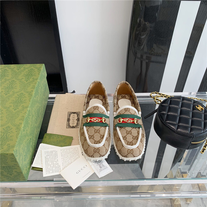 GUCCI 구찌 여성용 로퍼 G12030