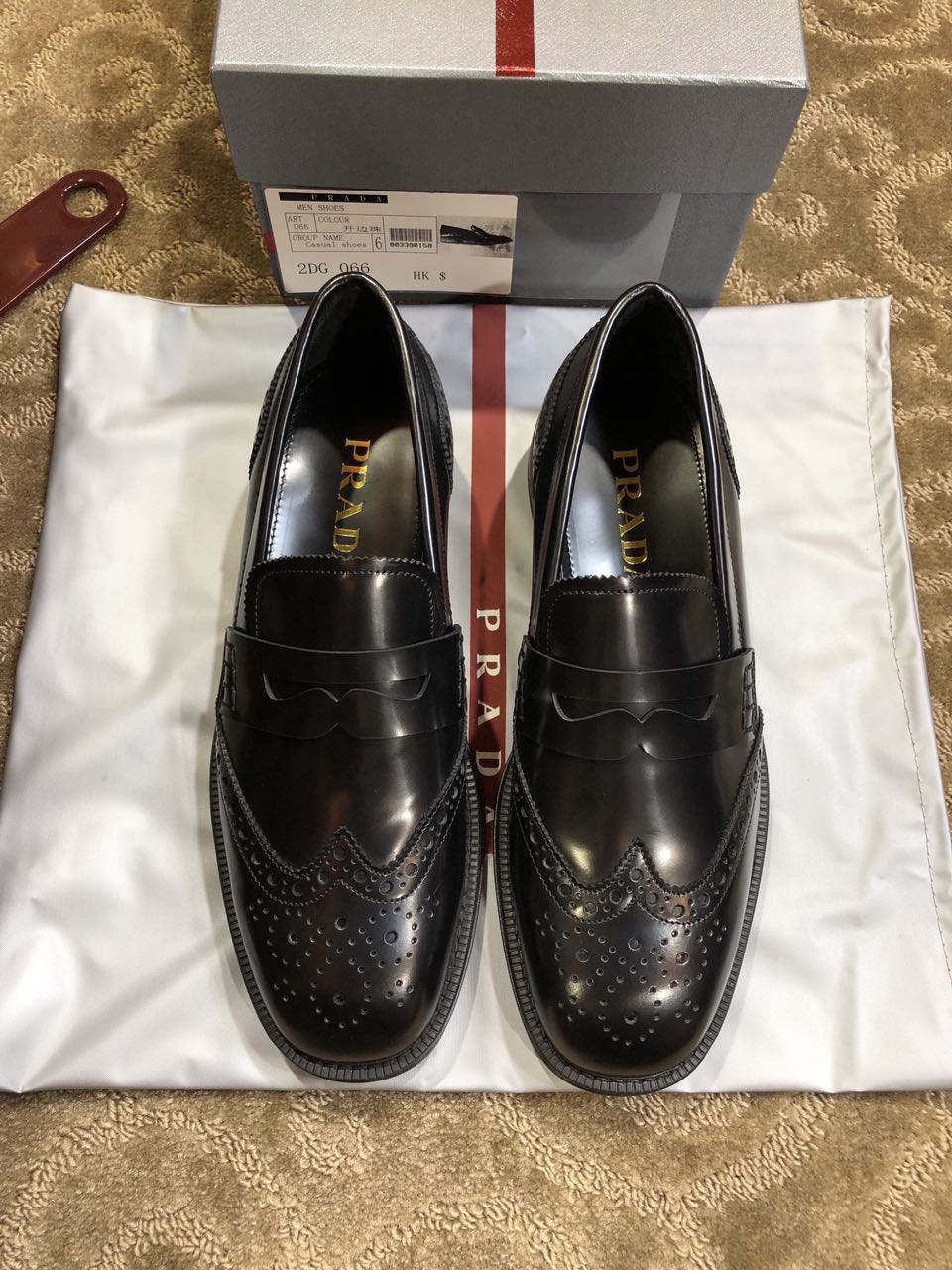 프라다 남성 정장구두봄신상