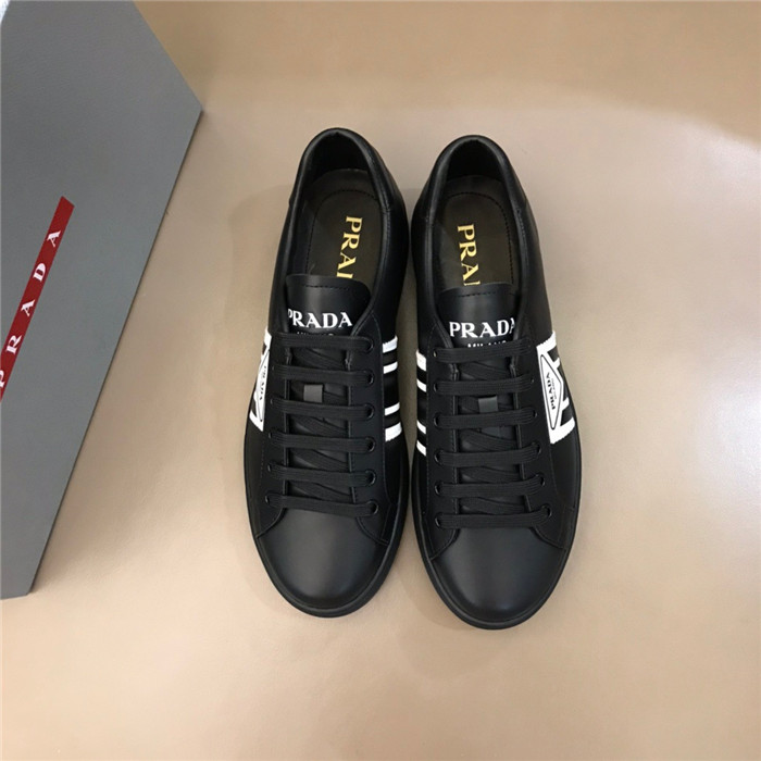프라다 남성용 스니커즈 P45005-3 2020/신상