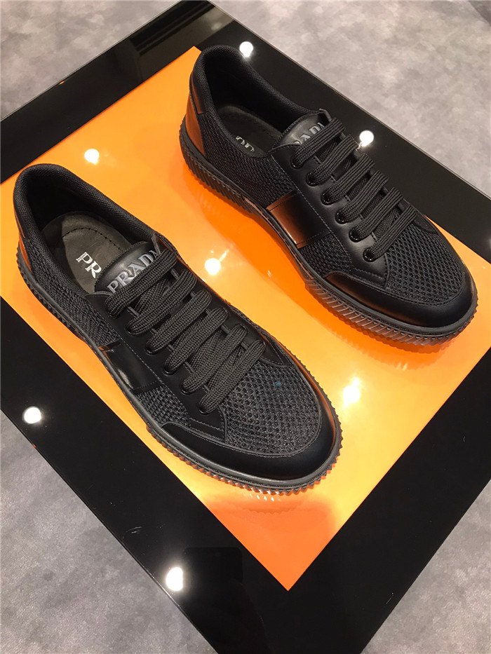 프라다 남성용 스니커즈 P45000-2 2020/신상