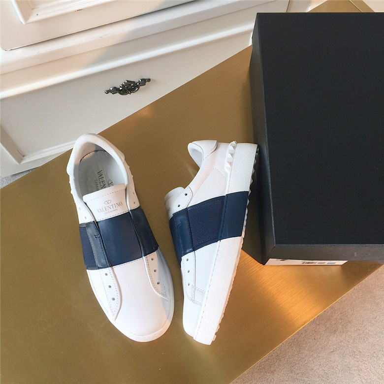 Valentino 발렌티노 남여공용 스니커즈 신상