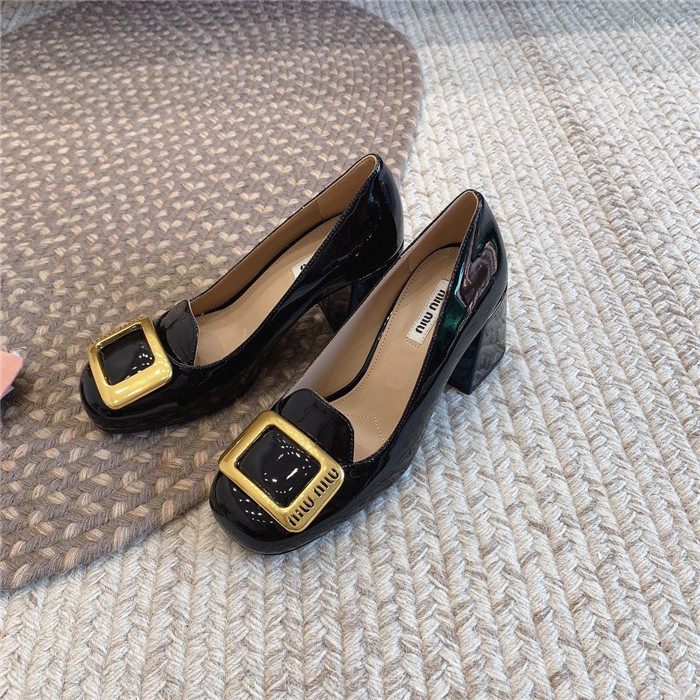 Miumiu 미우미우 페이던트 레더 펌프스 구두 (굽7.5CM) M32010