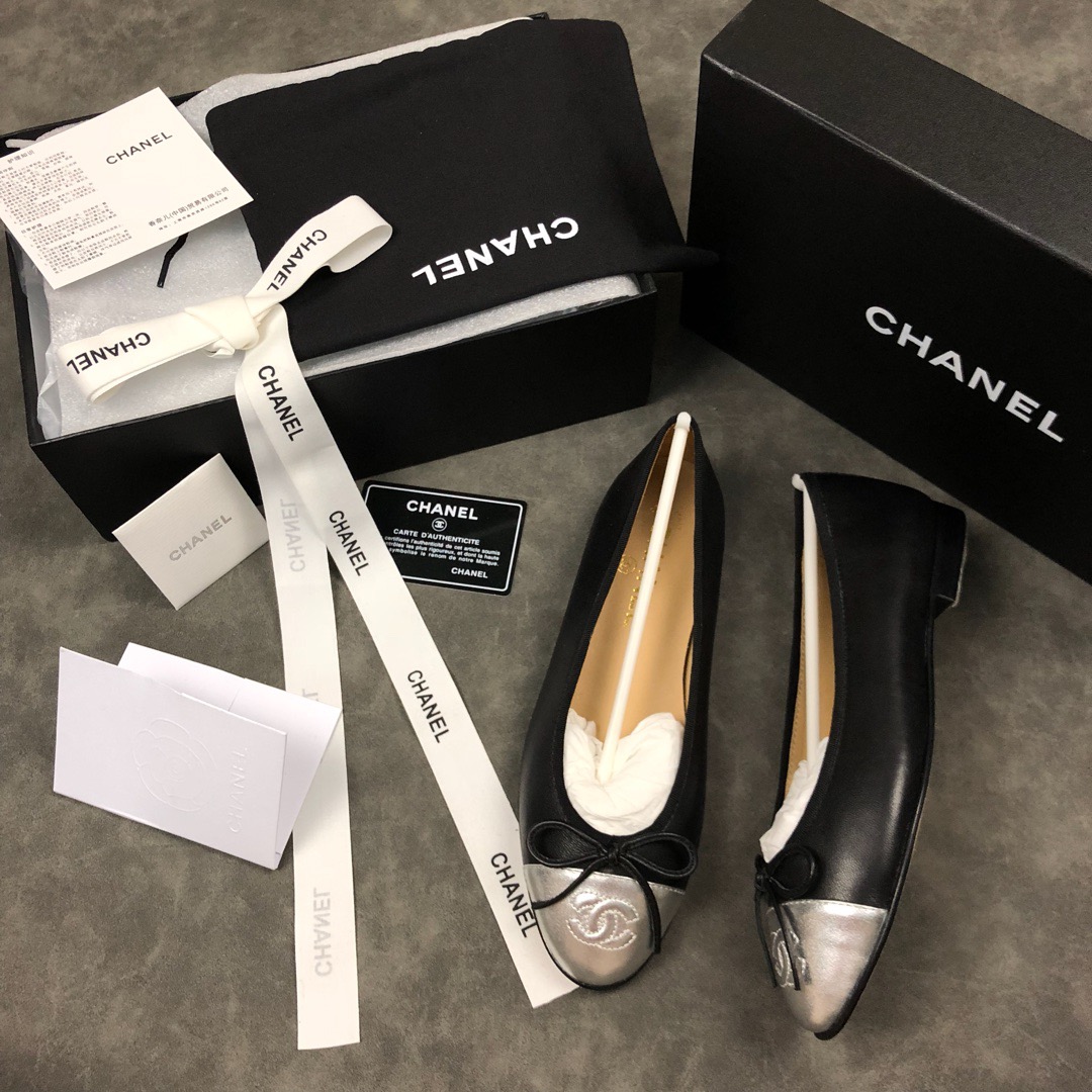 샤넬 단화 (220,250사이즈 주문제작)