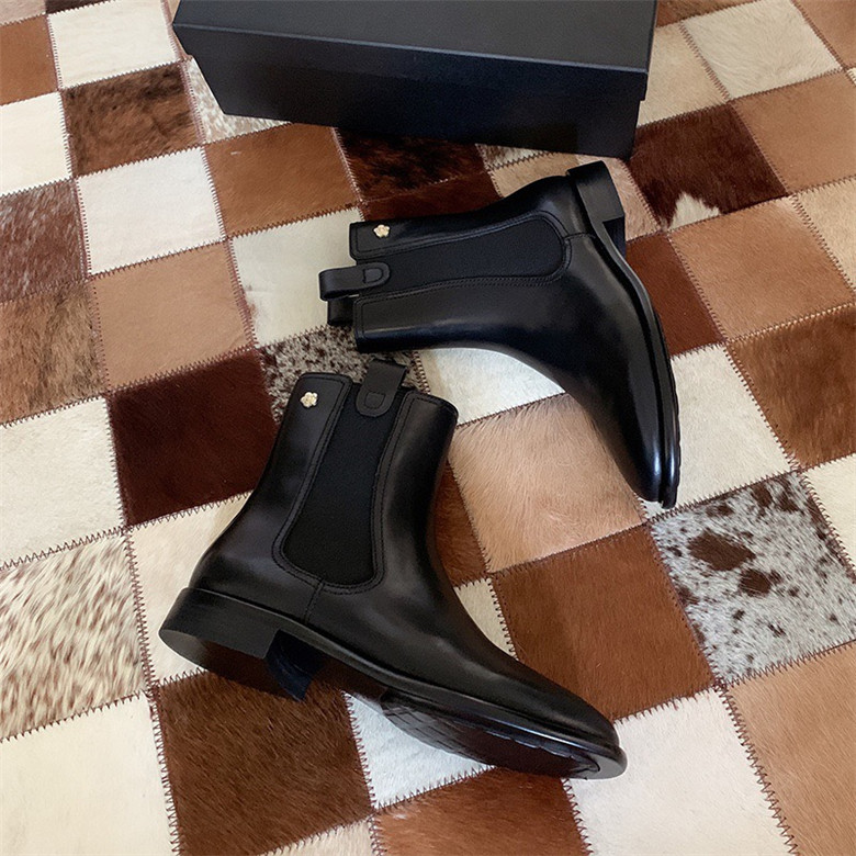 샤넬 부츠 C5055 신상