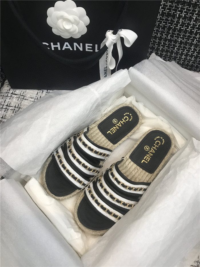 샤넬 슬리퍼 C374019-3 2020/신상