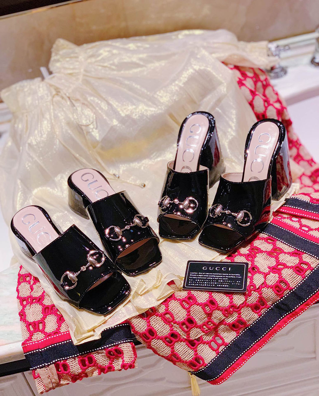 구찌 샌들 봄신상 (250사이즈 주문제작)