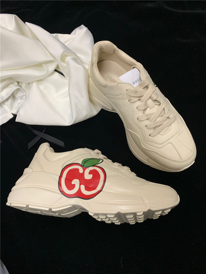 구찌 라이톤 남여공용 스니커즈 G50005신상