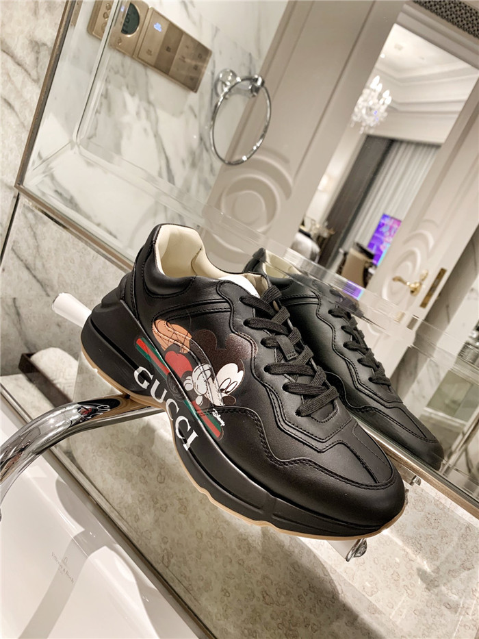 구찌 라이톤 남여공용 스니커즈 G50016-1 신상