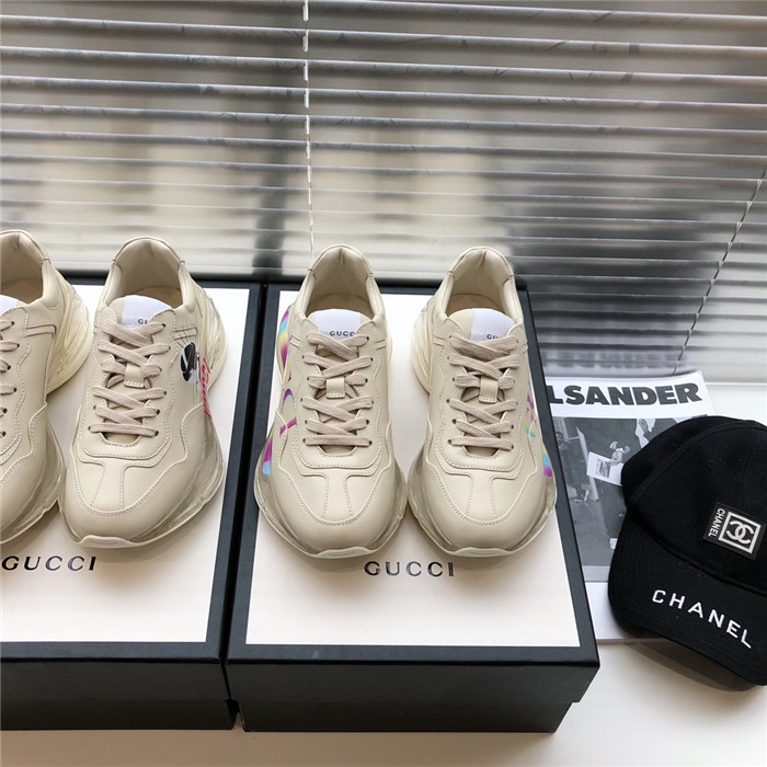 구찌 남여공용 스니커즈 G48844 2020/신상
