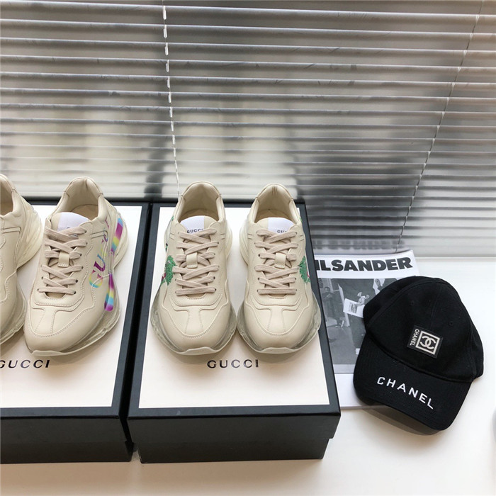 구찌 남여공용 스니커즈 G48844 2020/신상
