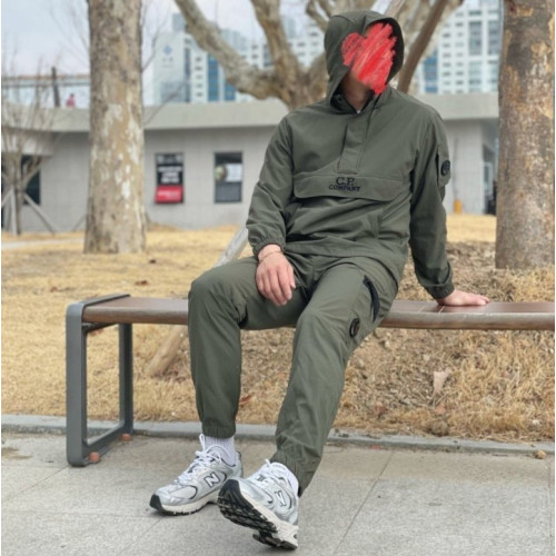 C.P Company  씨피컴퍼니 우븐아노락 트레이닝세트