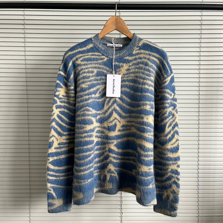 Acne Studios 아크네스튜디오 브러쉬 모헤어 니트