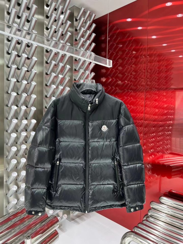 MONCLER 몽클레어 새드로고 덕다운 패딩 75