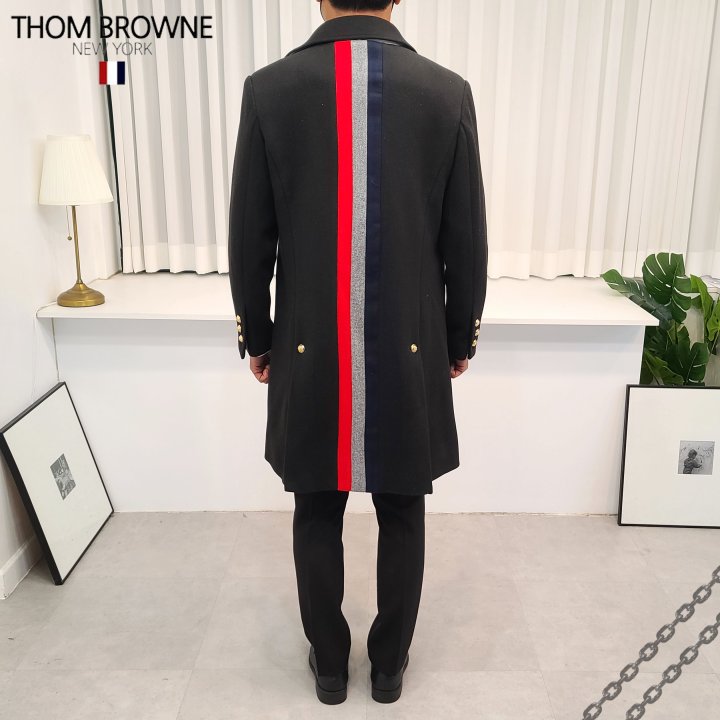 Thom Browne 톰브라운 빅 등삼선 코트 +