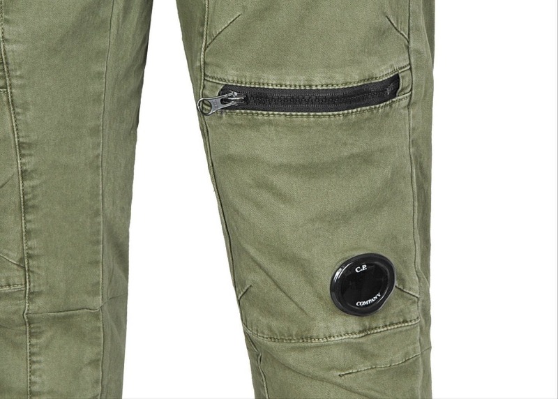 C.P COMPANY C.P컴퍼니 앞포켓지퍼 렌즈와펜 조거팬츠