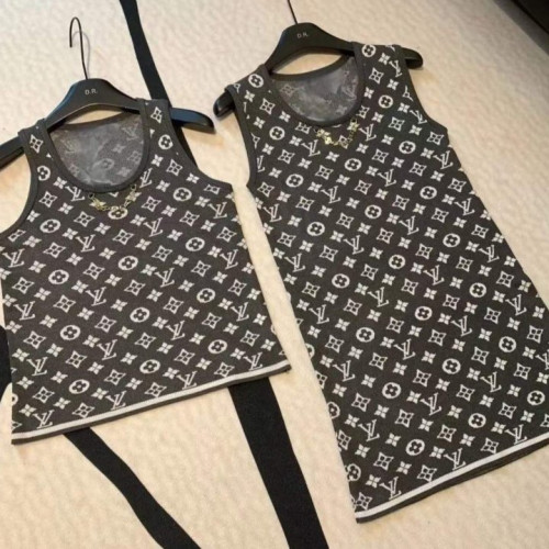 LOUIS VUITTON  루이비통 체인풀