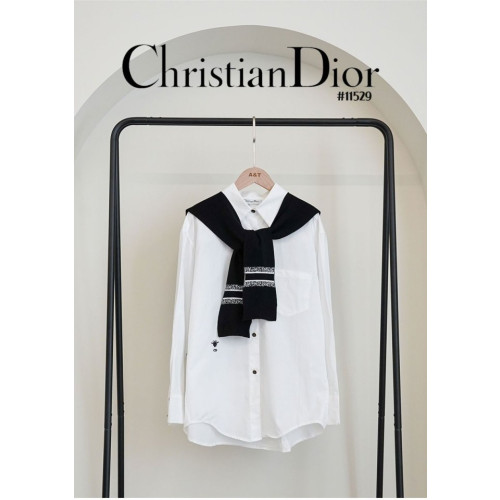 Dior  디올 여성 벌자수 화이트셔츠&숄 셋