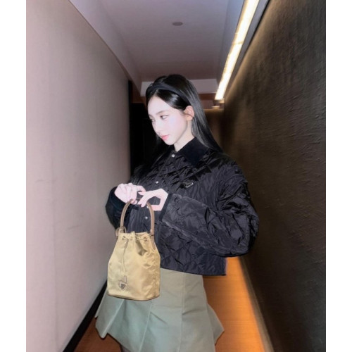 PRADA 프라다 카리나 패딩