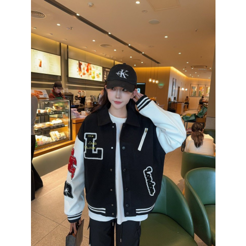 LOUIS VUITTON 루이비통 시그니처 컬러 부클 바시티 자켓