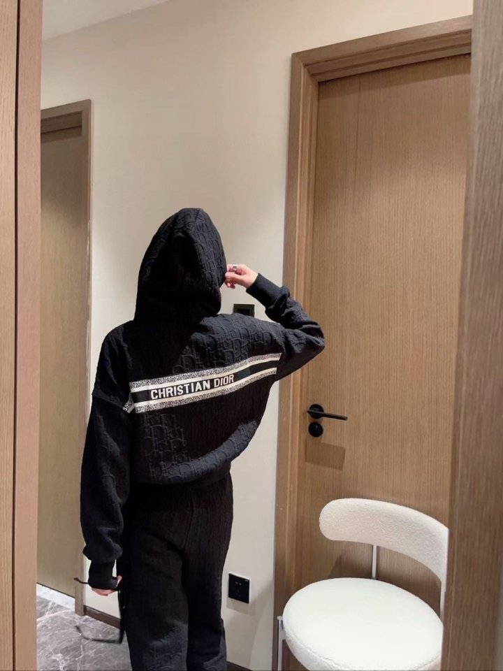 DIOR 디올 엠보 츄리닝셋트