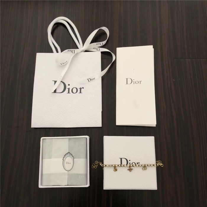 디올 팔찌 D5611 2020/신상 (정품과 비교가능한 퀄리티 )