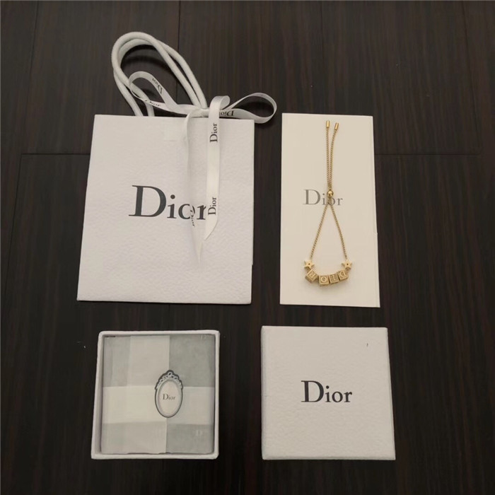 디올 팔찌 D9733 2020/신상 (정품과 비교가능한 퀄리티 )