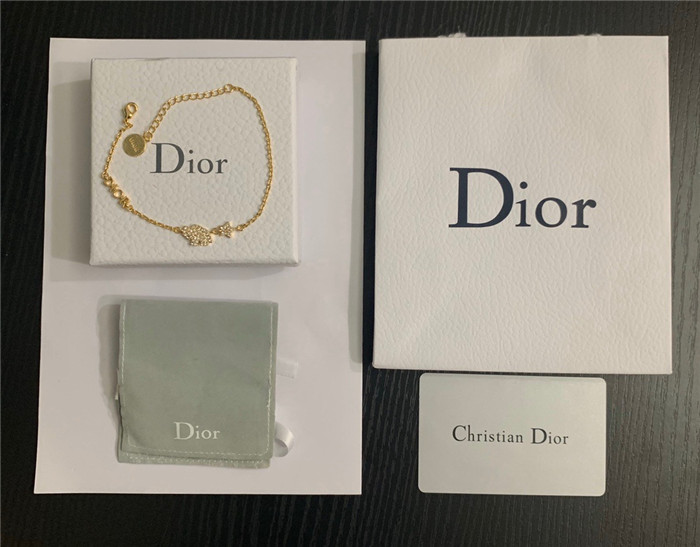 디올 팔찌 D9780 2020/신상 (정품과 비교가능한 퀄리티 )