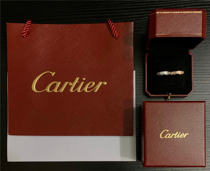  Cartier 까르띠에 반지 C7080 2020/신상 (사이즈 카톡상담) (정품과 비교가능한 퀄리티 )