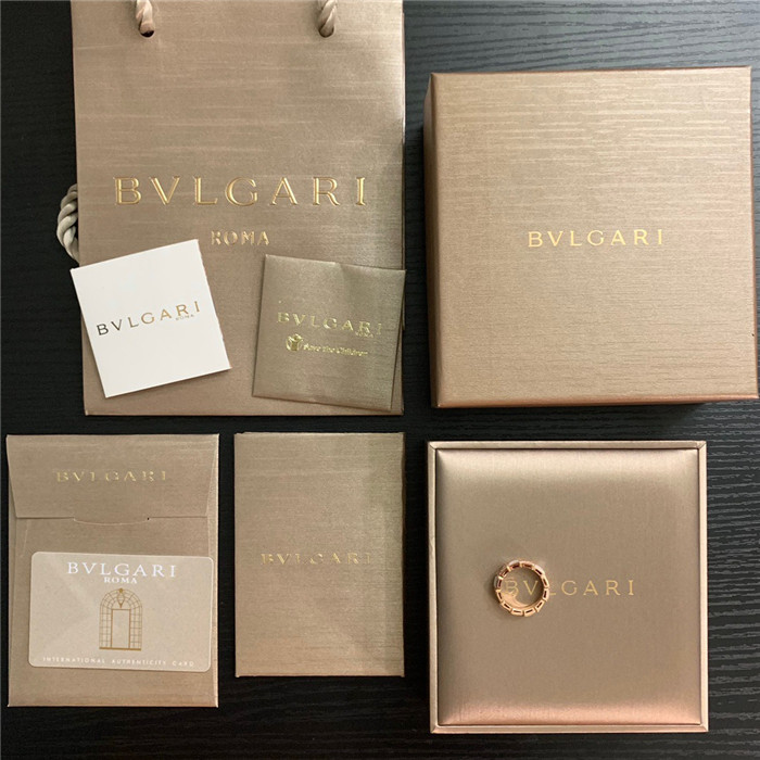 불가리 반지 B5056 2020/신상 (사이즈 카톡상담) (정품과 비교가능한 퀄리티 )