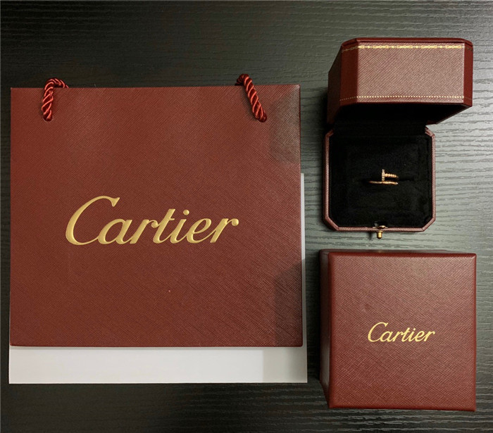 Cartier 까르띠에 반지 C7081 2020/신상 (사이즈 카톡상담) (정품과 비교가능한 퀄리티 )