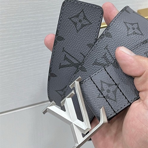 LOUIS VUITTON 루이비통 남성용 벨트 4.0CM 2024/신상