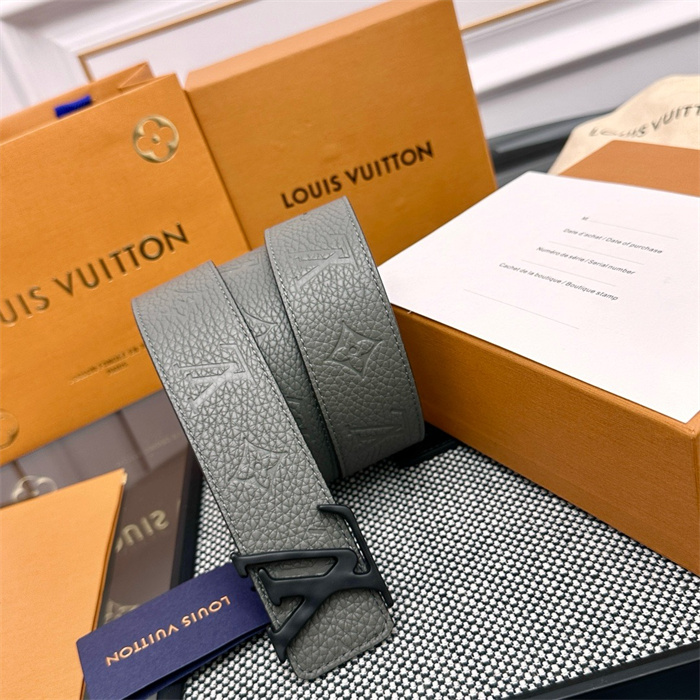 LOUIS VUITTON 루이비통 남성용 벨트 4.0CM L95719-2 2024/신상