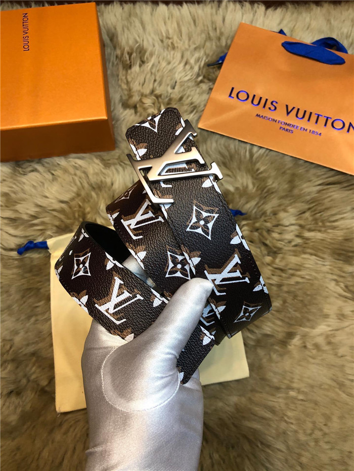 루이비통 SHAPE 벨트 L8092 2020/신상