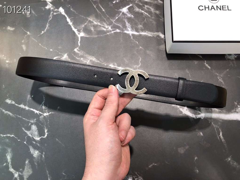 샤넬 여성벨트 30MM C70015