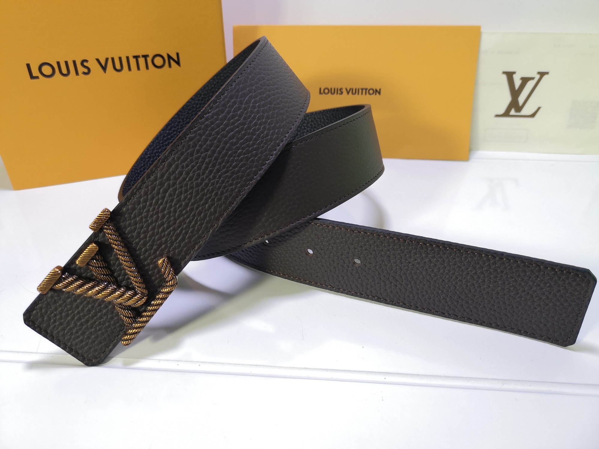  Louis Vuitton 루이비통 벨트 MG3029 3가지 색상