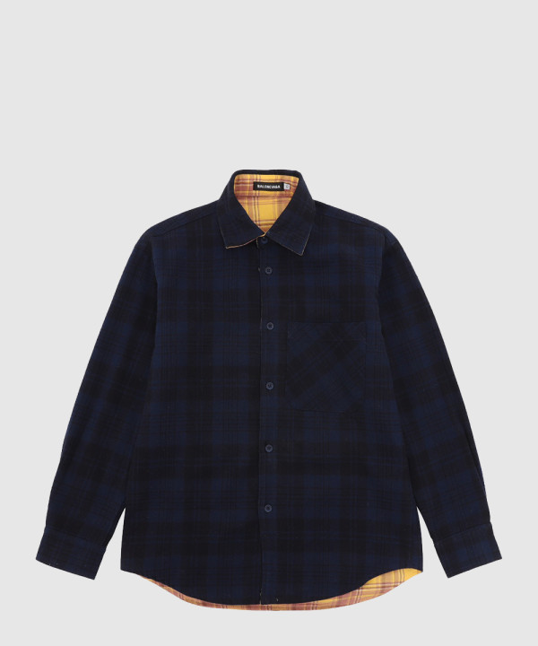 발렌시아가 리버서블 라지 핏 셔츠