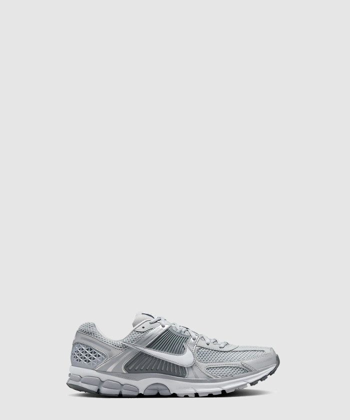 나이키 줌 보메로 5 FJ4151