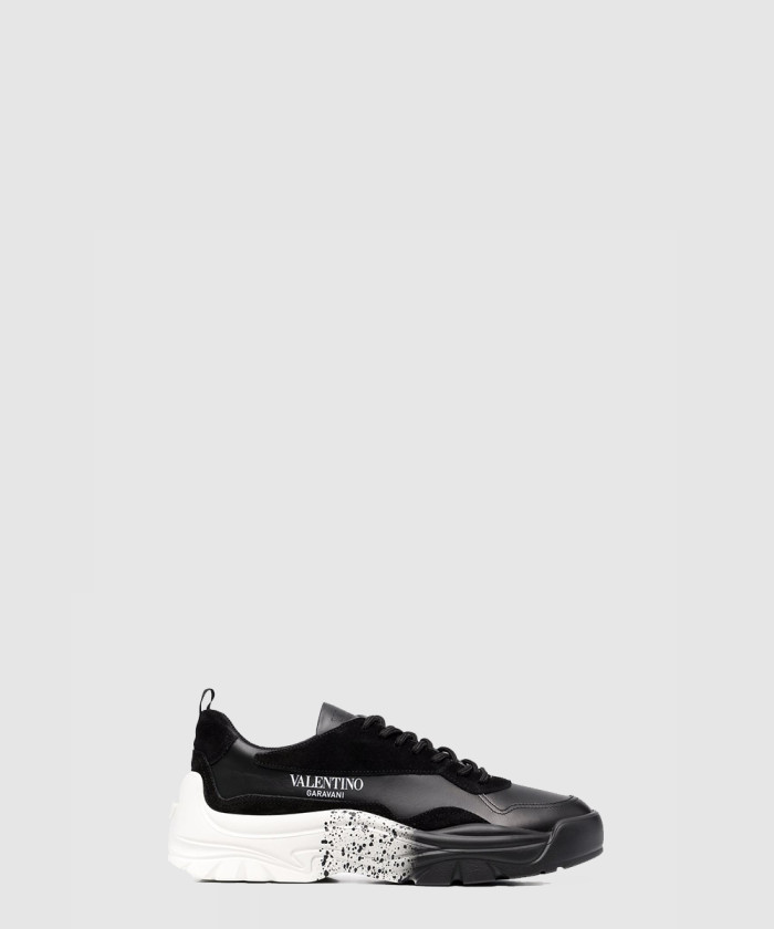 발렌티노 검보이 로우탑 스니커즈